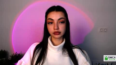 Alexia online show from November 2025 05:14:01 PM