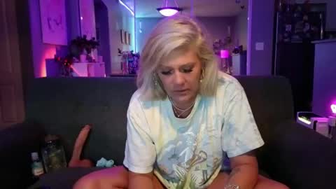 Lexi online show from March 2026 04:19:01 AM