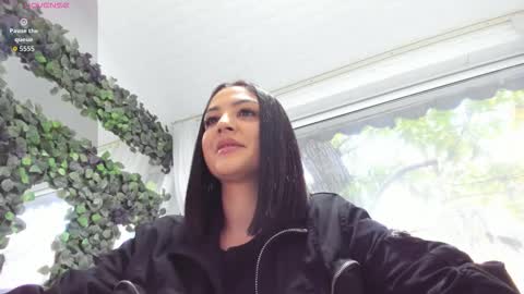 lexi_storm online show from November 2025 07:00:01 AM