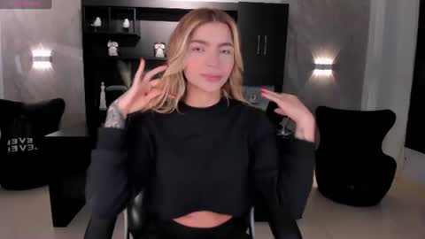 Lexie  online show from June 2026 11:59:02 AM