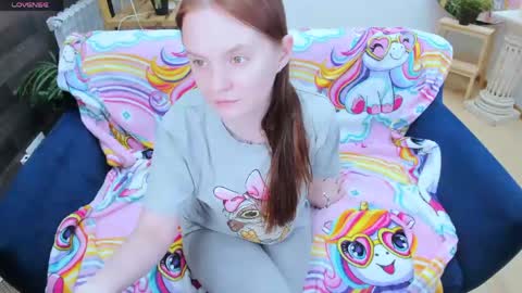 Snapshot of lexihoward chatting on June 2026 06:37:02 AM Lexi online show from June 2026 06:37:02 AM