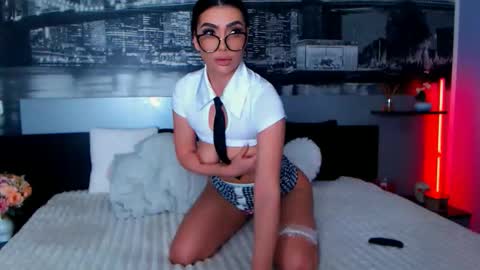 Amalia online show from March 2026 03:51:01 PM