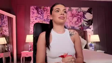 Snapshot of lexixvicious chatting on June 2026 05:23:02 AM Lexi online show from June 2026 05:23:02 AM