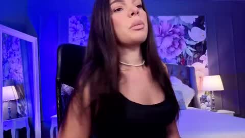 Snapshot of lexixvicious chatting on July 2026 03:19:01 AM Lexi online show from July 2026 03:19:01 AM