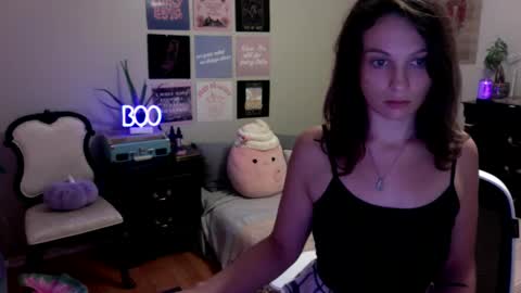 Snapshot of lexwyoex chatting on October 2025 12:02:02 PM lexwyoex online show from October 2025 12:02:02 PM