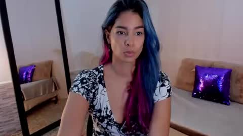 Snapshot of lexy_fox2 chatting on June 2026 03:27:02 AM Lexy online show from June 2026 03:27:02 AM