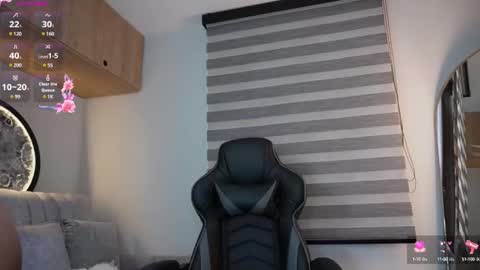 lexy online show from February 2025 08:56:01 PM