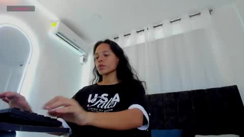 Snapshot of lexyfyre chatting on April 2026 11:44:02 AM Lexy online show from April 2026 11:44:02 AM