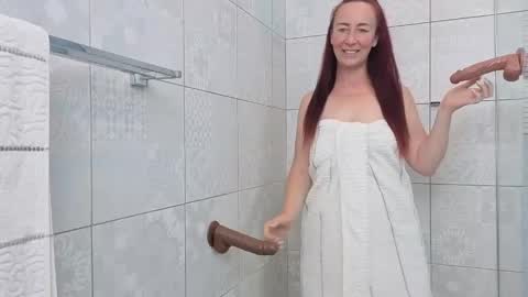 Lexy online show from November 2025 07:41:02 PM