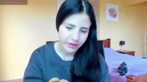 lexyswett online show from November 2025 08:19:01 AM