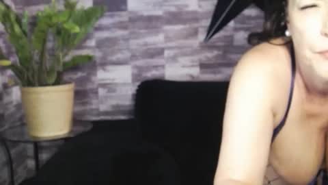 Snapshot of lexywetrain chatting on November 2025 11:48:02 PM lexywetrain online show from November 2025 11:48:02 PM