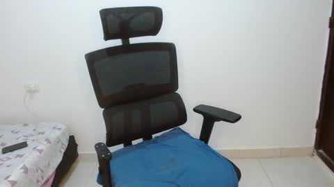 leydy_day online show from March 2026 10:36:02 PM