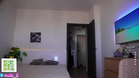 Leyla ly Ill be here Tuesday Thursday Friday Saturday Sunday online show from April 2026 03:17:01 AM