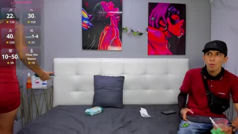 lia78couple online show from May 2026 08:05:01 PM