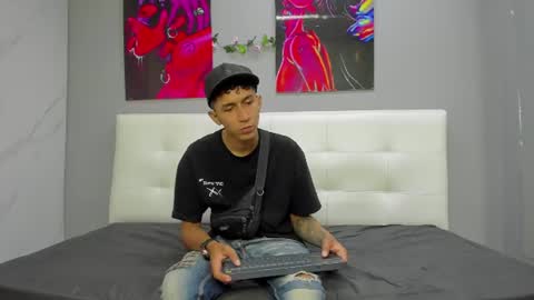lia78couple online show from June 2026 08:43:02 PM