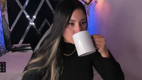 Lia  online show from January 2025 11:33:01 AM