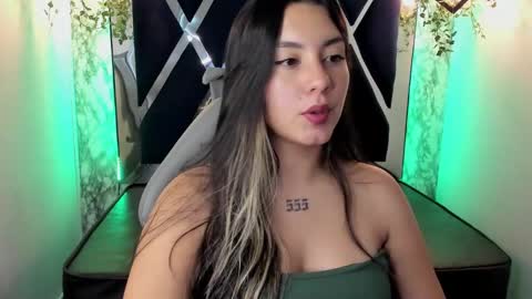 Lia  online show from February 2025 11:34:02 AM