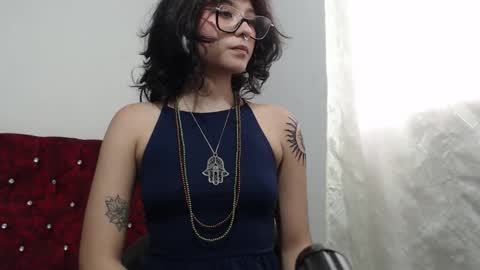 Lia online show from October 2025 09:04:01 PM