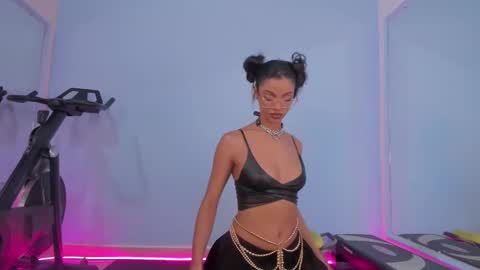 Lia online show from March 2025 04:30:02 AM