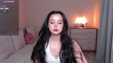 L I A online show from November 2025 11:09:02 AM