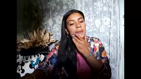 Lia online show from October 2025 05:51:02 PM