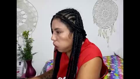 Lia online show from March 2026 12:08:01 PM