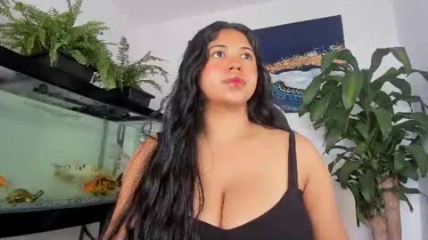 Snapshot of lia_lovelly chatting on August 2026 05:26:01 PM lia_lovelly online show from August 2026 05:26:01 PM