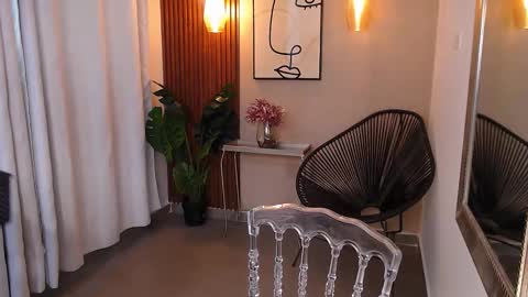 LIA online show from January 2026 06:02:02 PM