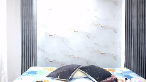 liaa_cams online show from May 2026 02:50:01 AM