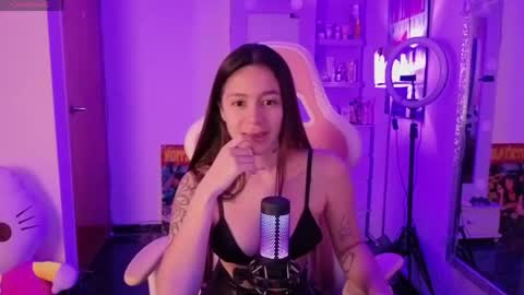 Lia Butera online show from May 2026 08:25:01 PM