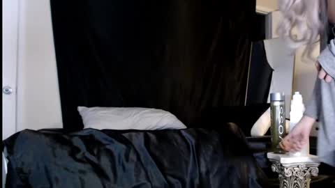 Lia Divina online show from February 2025 10:04:02 AM