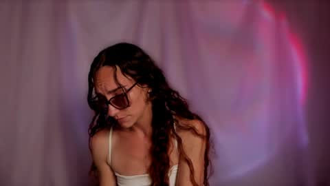 Snapshot of liahilton_ chatting on May 2026 11:53:01 PM lh6 9c online show from May 2026 11:53:01 PM