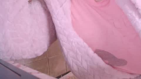 miss Lia  colection for travel online show from January 2025 08:21:02 PM