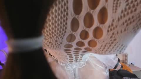 Snapshot of liajohnnson chatting on February 2026 03:48:02 AM liajohnnson online show from February 2026 03:48:02 AM