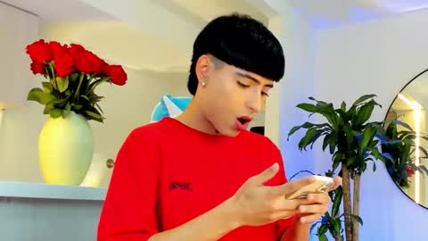 Liam online show from November 2025 02:51:02 PM