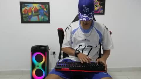 Andres online show from October 2025 10:17:02 PM