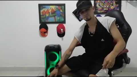 Andres online show from December 2025 10:58:02 PM