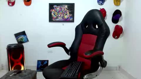 Andres online show from April 2026 09:31:01 PM