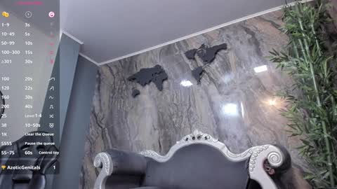 LIAM KLEIN online show from January 2025 02:25:01 PM