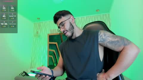 LIAM KLEIN online show from November 2025 11:11:01 AM