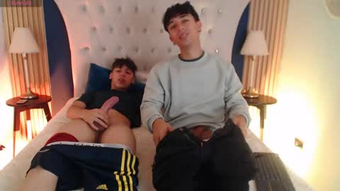 Snapshot of liam_lux chatting on April 2026 01:48:02 PM LIAM online show from April 2026 01:48:02 PM