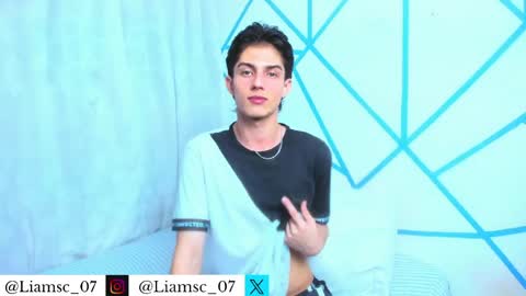 Snapshot of liam_scott77 chatting on June 2026 11:11:01 PM Liam scott77 online show from June 2026 11:11:01 PM
