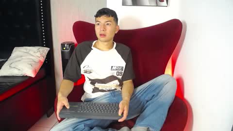 Snapshot of liam_sean chatting on February 2026 11:52:01 AM Liam online show from February 2026 11:52:01 AM