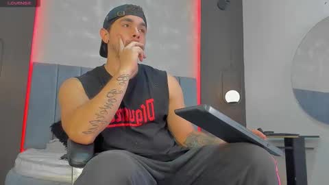 Liam online show from March 2026 11:09:02 PM