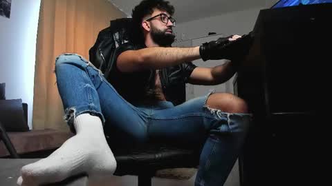 Liam online show from February 2026 07:48:02 AM