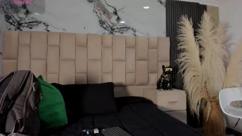 LiamDeep online show from March 2026 08:12:01 PM