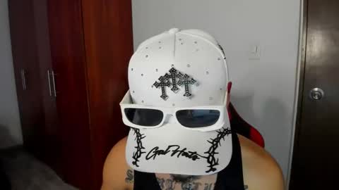 liamhornysex online show from April 2026 10:56:02 PM