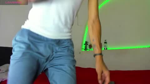 Snapshot of liammendoza98 chatting on March 2026 03:11:02 AM LIAM KAI online show from March 2026 03:11:02 AM