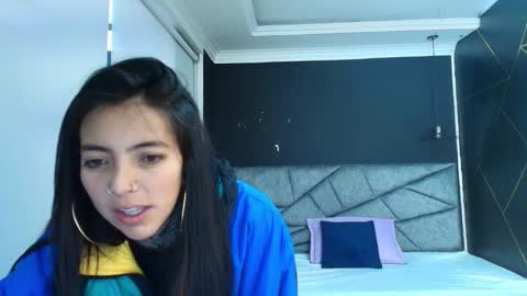 L I A M O N R O E online show from November 2025 12:22:01 PM