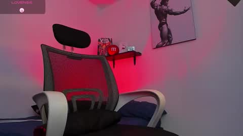 liam online show from November 2025 10:10:02 PM